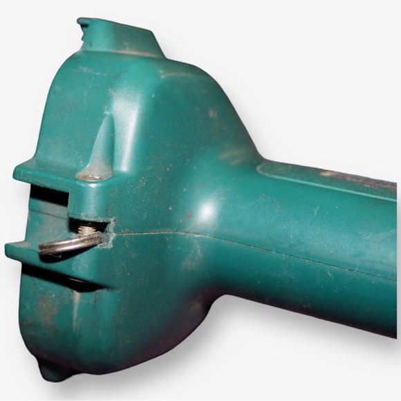 Makita 12V worklight - ML123 - Picture 7 of 9